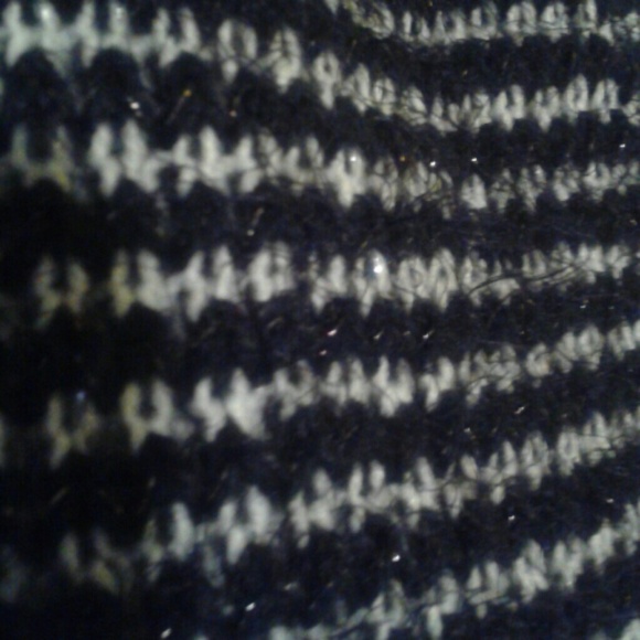 Vera Wang Black and white Cardigan - Picture 4 of 7